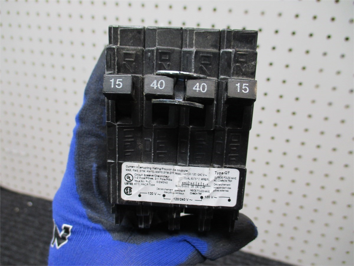 SIEMENS TRIPLEX CIRCUIT BREAKER | Maxx Liquidation Marketplace & Online ...