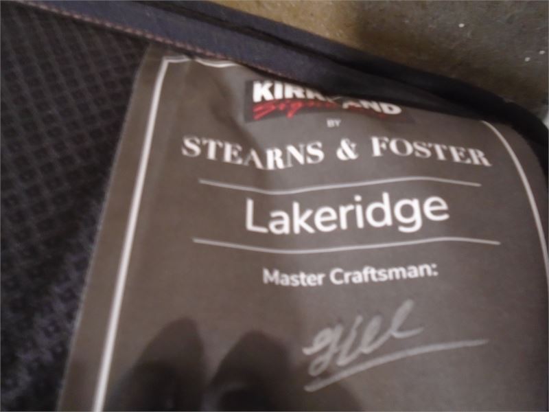 kirkland signature by stearns & foster lakeridge king mattress