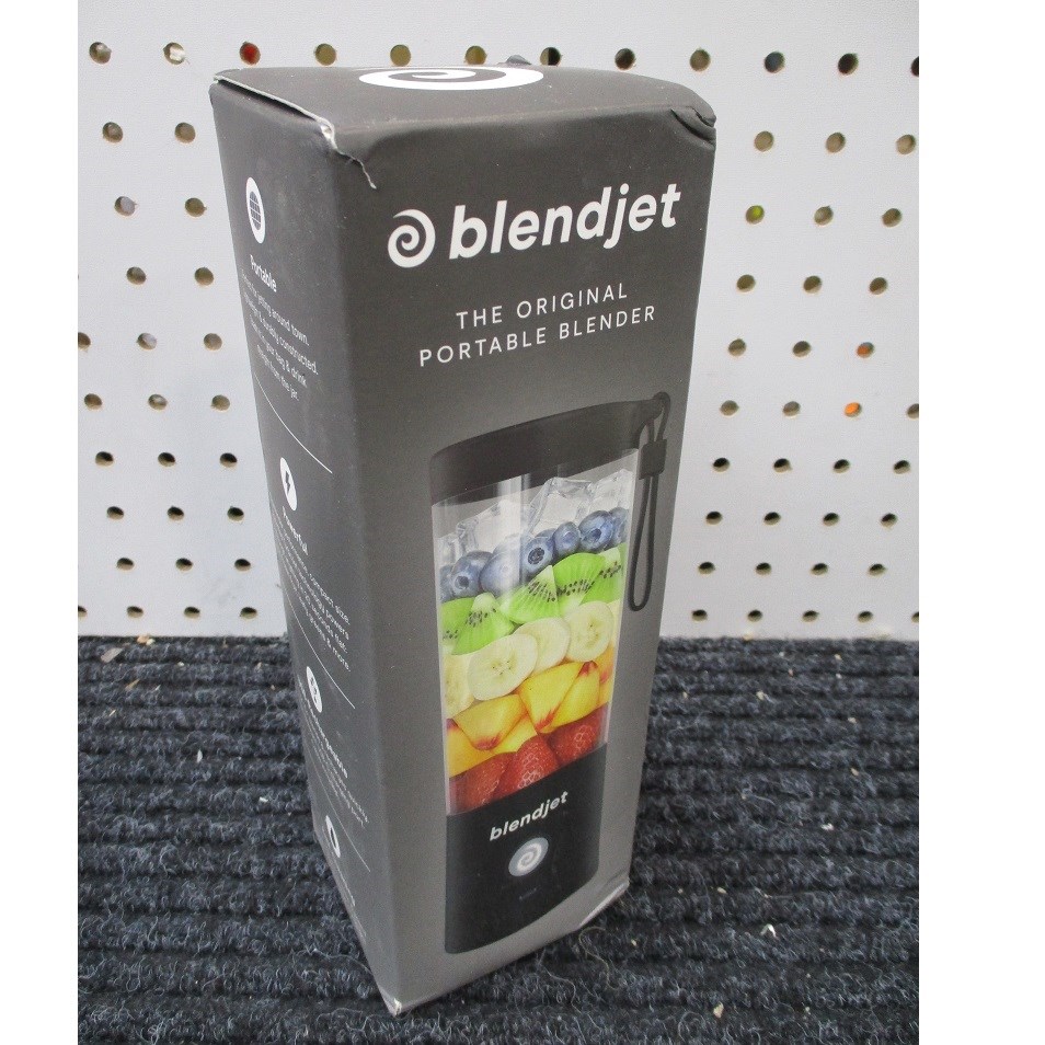 Blend Jet 2 Portable Blender Blendjet black 810053640005