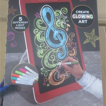 FAO Schwarz LED Neon Glow Drawing Easel With Markers 5 Different